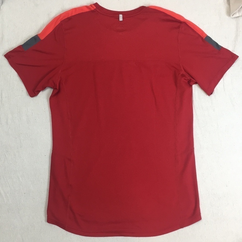 Nike running Dri fit Short sleeved Tee - Picture 6 of 8